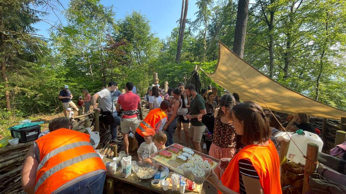 Matinée porte ouverte au canapé forestier des Galopins (été 2023)